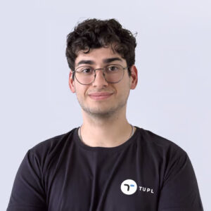 Álvaro P.
