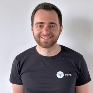 Rafael Oliva