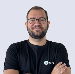 Antonio M.